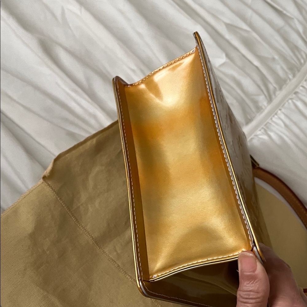 Louis Vuitton Gold Mini Bag - Picture 5 of 14